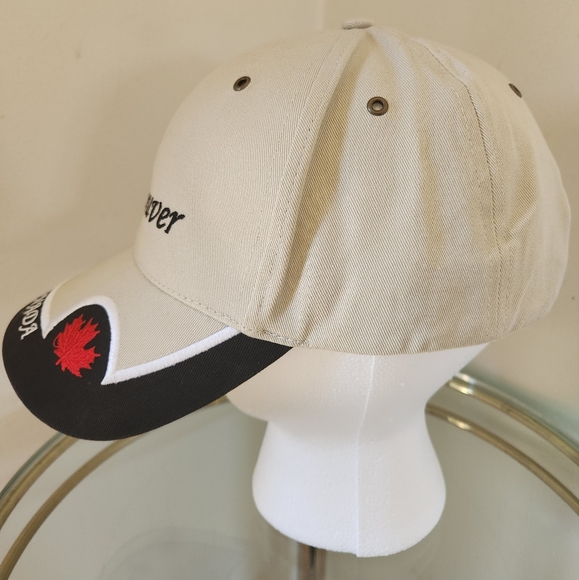 VANCOUVER CANADA Baseball Cap Adjustable OSFM Unisex New - Picture 3 of 15